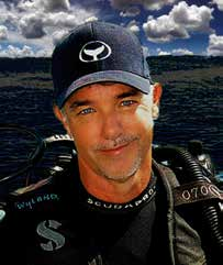 Wyland in diving equipment
