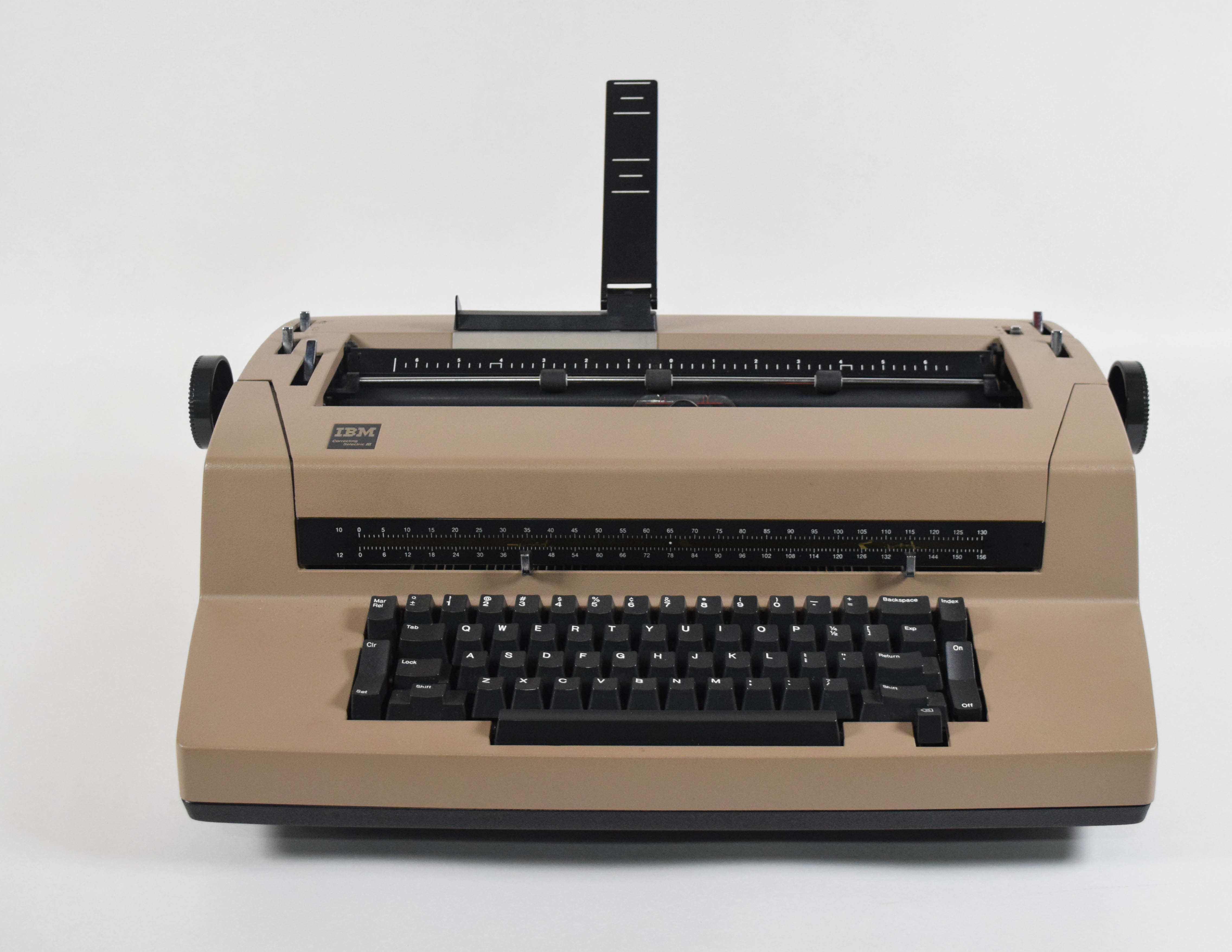 A beige IBM electric typewriter from Peter Benchley’s collection.